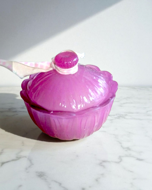Vintage Rose Glass Candle Bowl with Lid – Hand-Poured Elegance